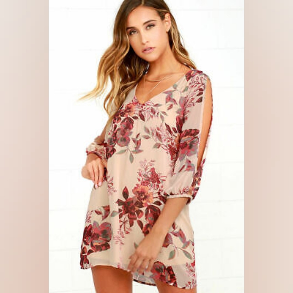 Lulus small tan floral dress